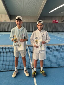 U 14: Sieger (links) Quirin gewinnt gegen Mehren Daniel Lusin